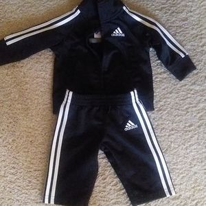 Adidas Sweatsuit